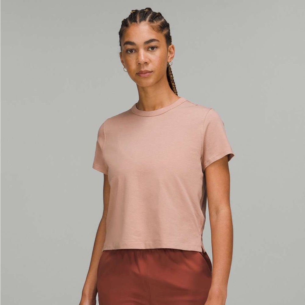 LIKE NEW Lululemon Classic-Fit Cotton-Blend T-Shirt